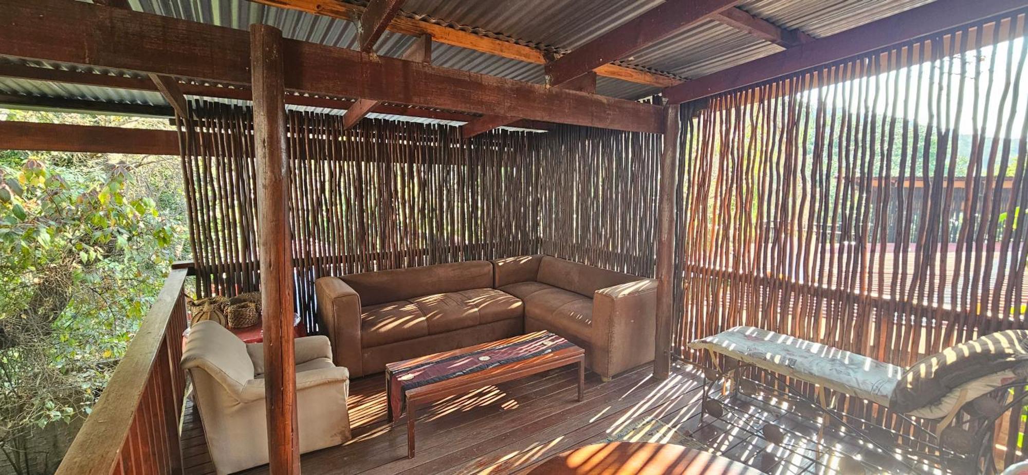 Old Vic Travellers Inn Nelspruit Mbombela Dış mekan fotoğraf