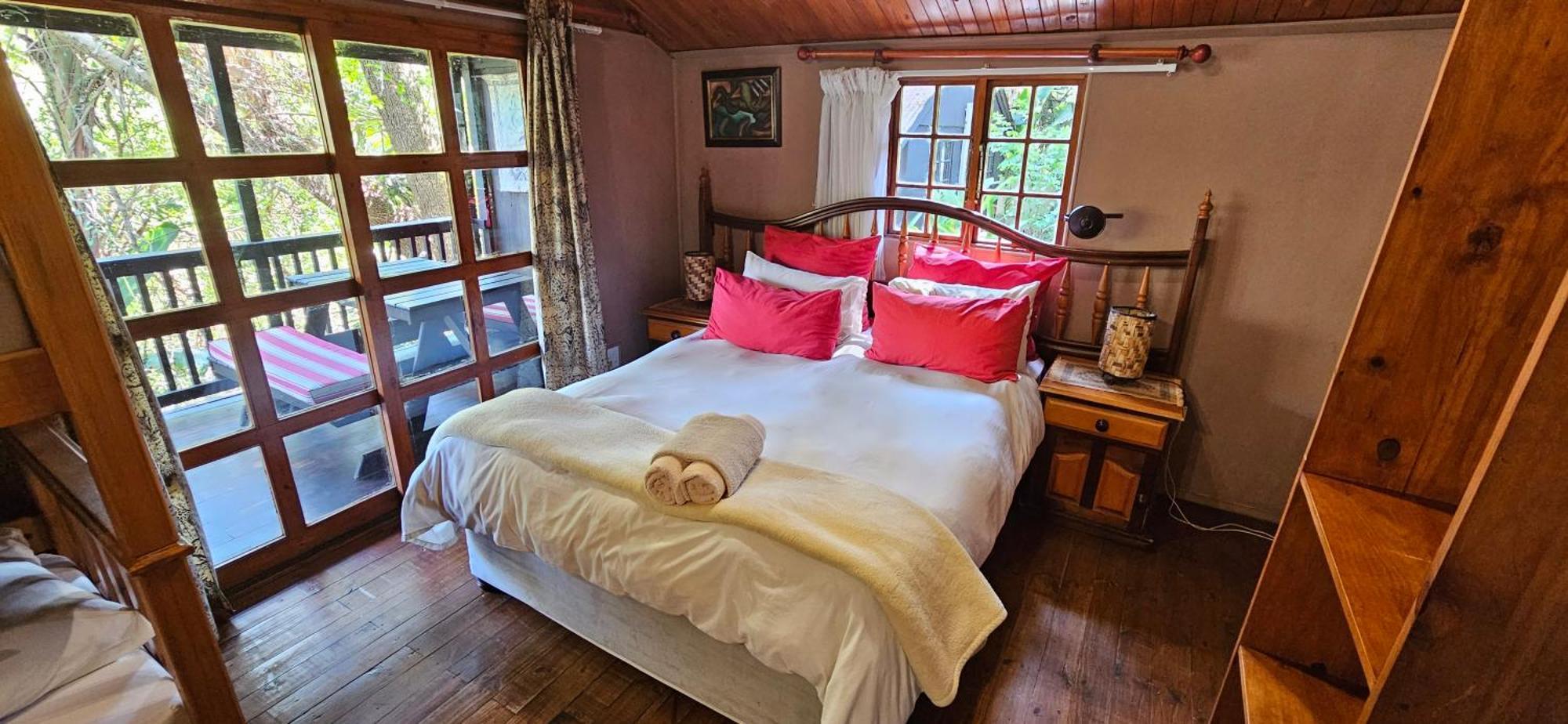 Old Vic Travellers Inn Nelspruit Mbombela Dış mekan fotoğraf